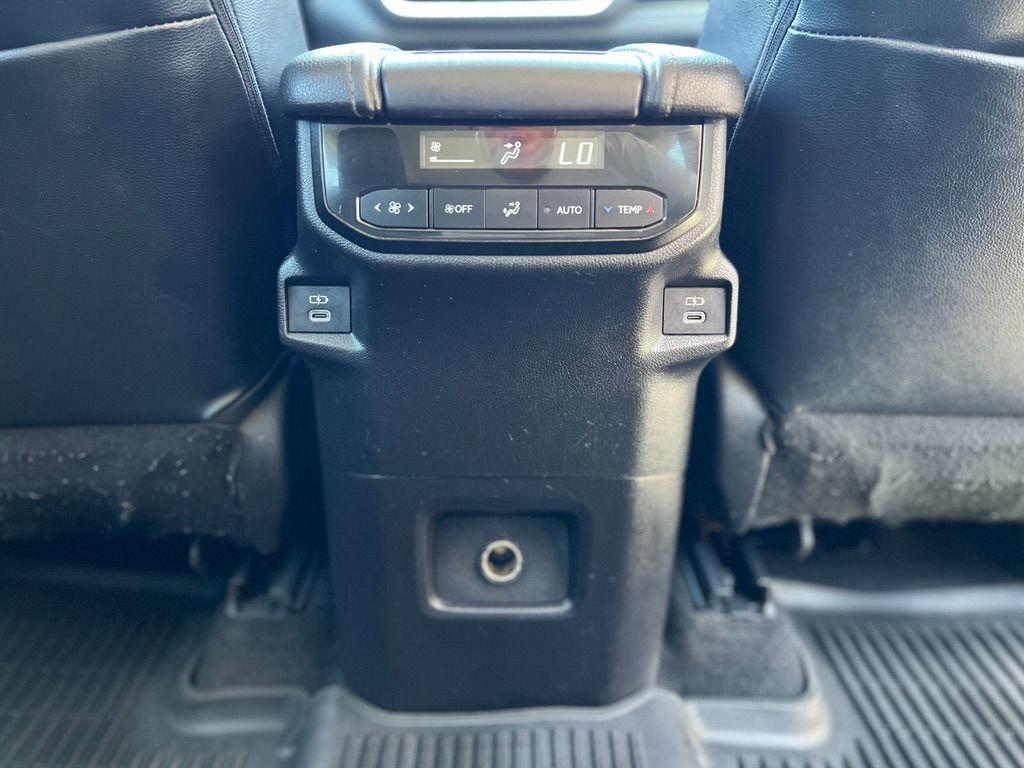 Used 2024 Toyota Grand Highlander AWD image 26