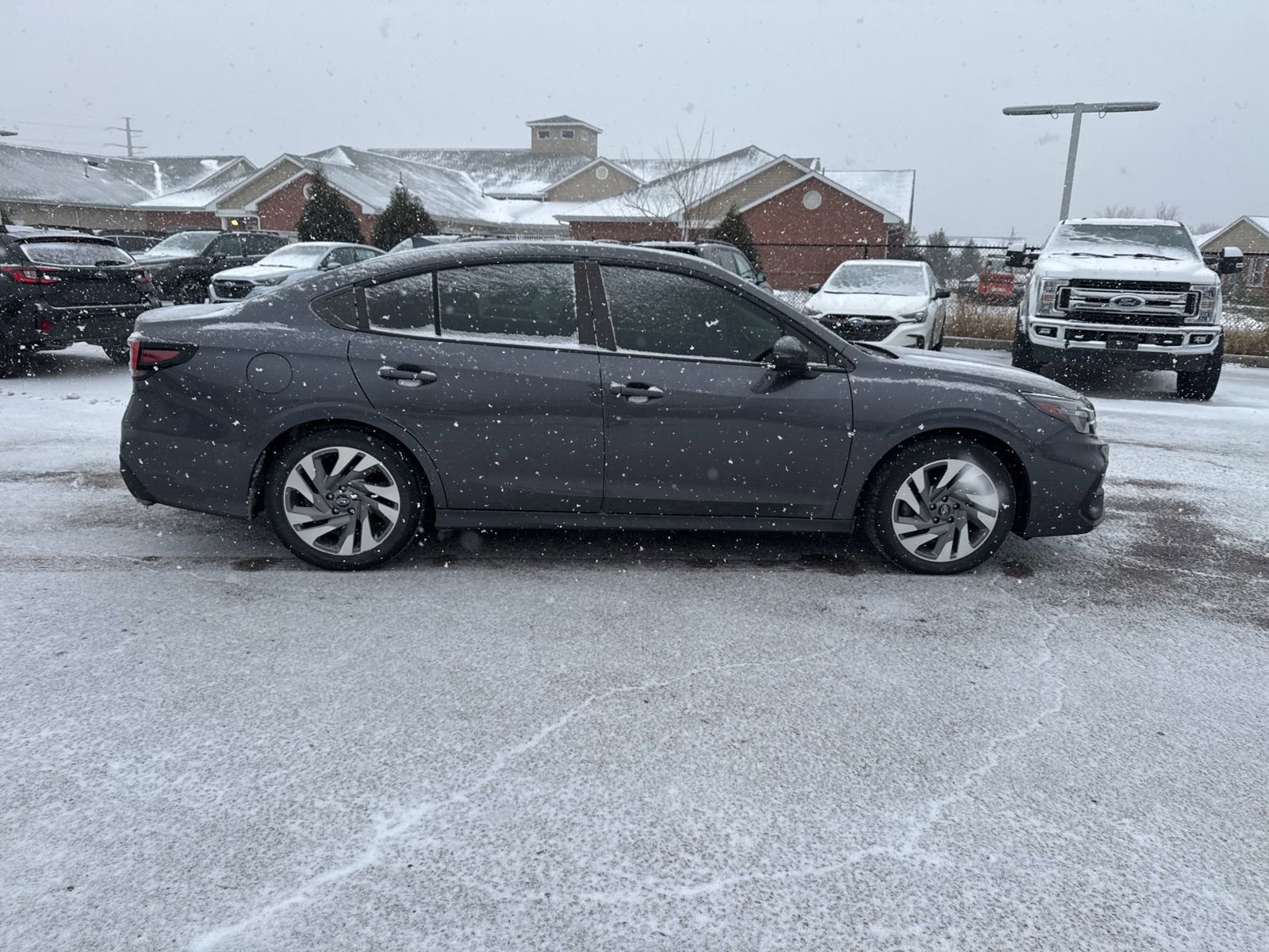 Used 2023 Subaru Legacy Limited image 10