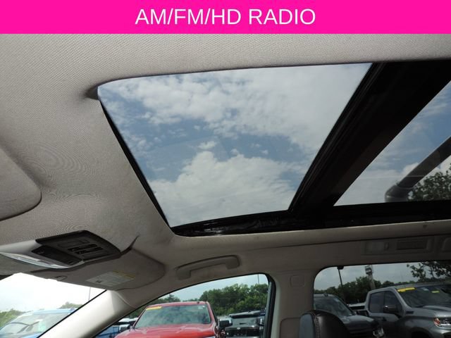 Used 2024 Nissan Pathfinder Platinum FWD image 11