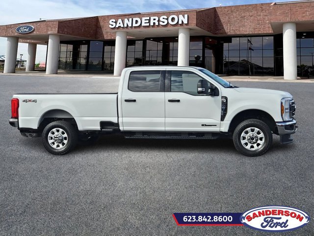 Used 2024 Ford F350 XLT image 2
