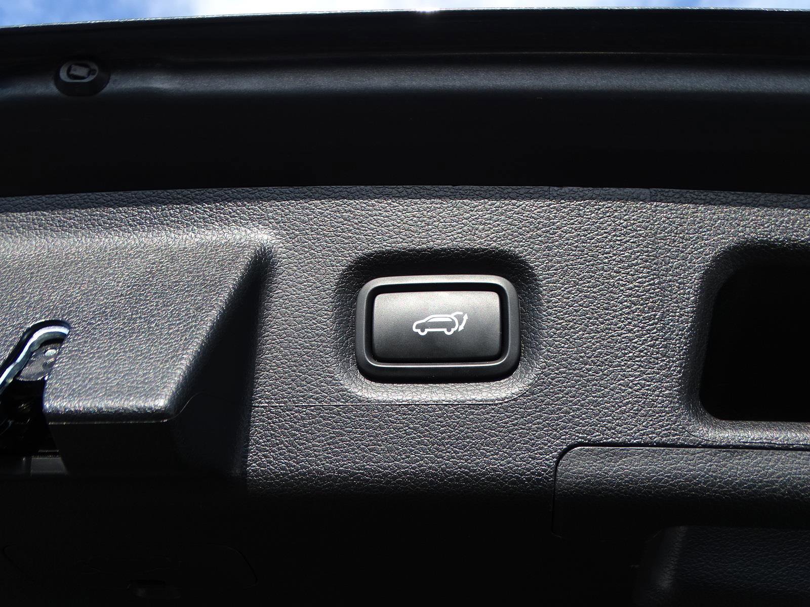 Certified 2023 Hyundai Santa Fe XRT image 13