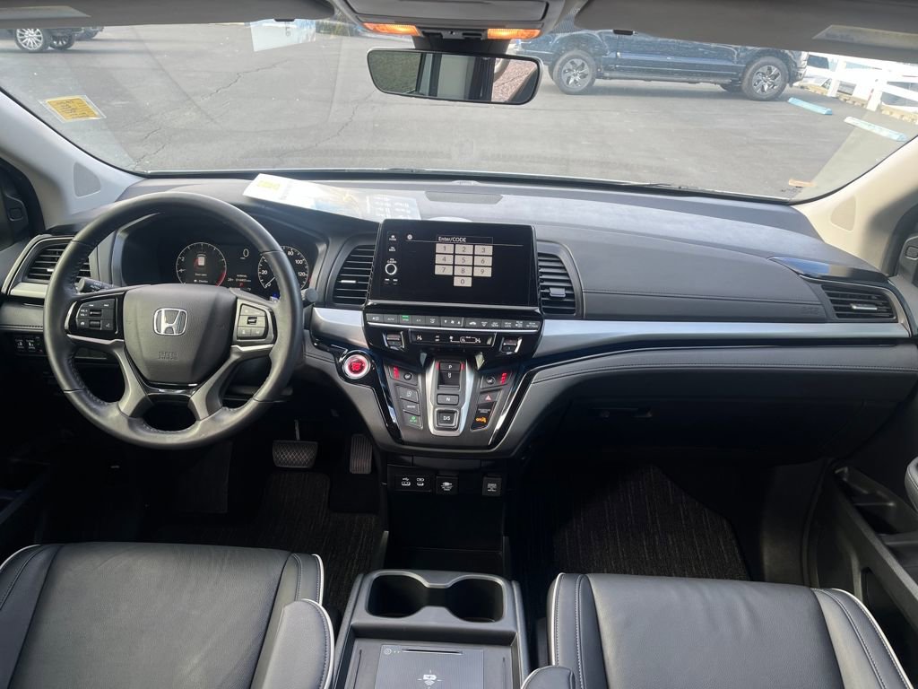 Used 2025 Honda Odyssey Touring image 19