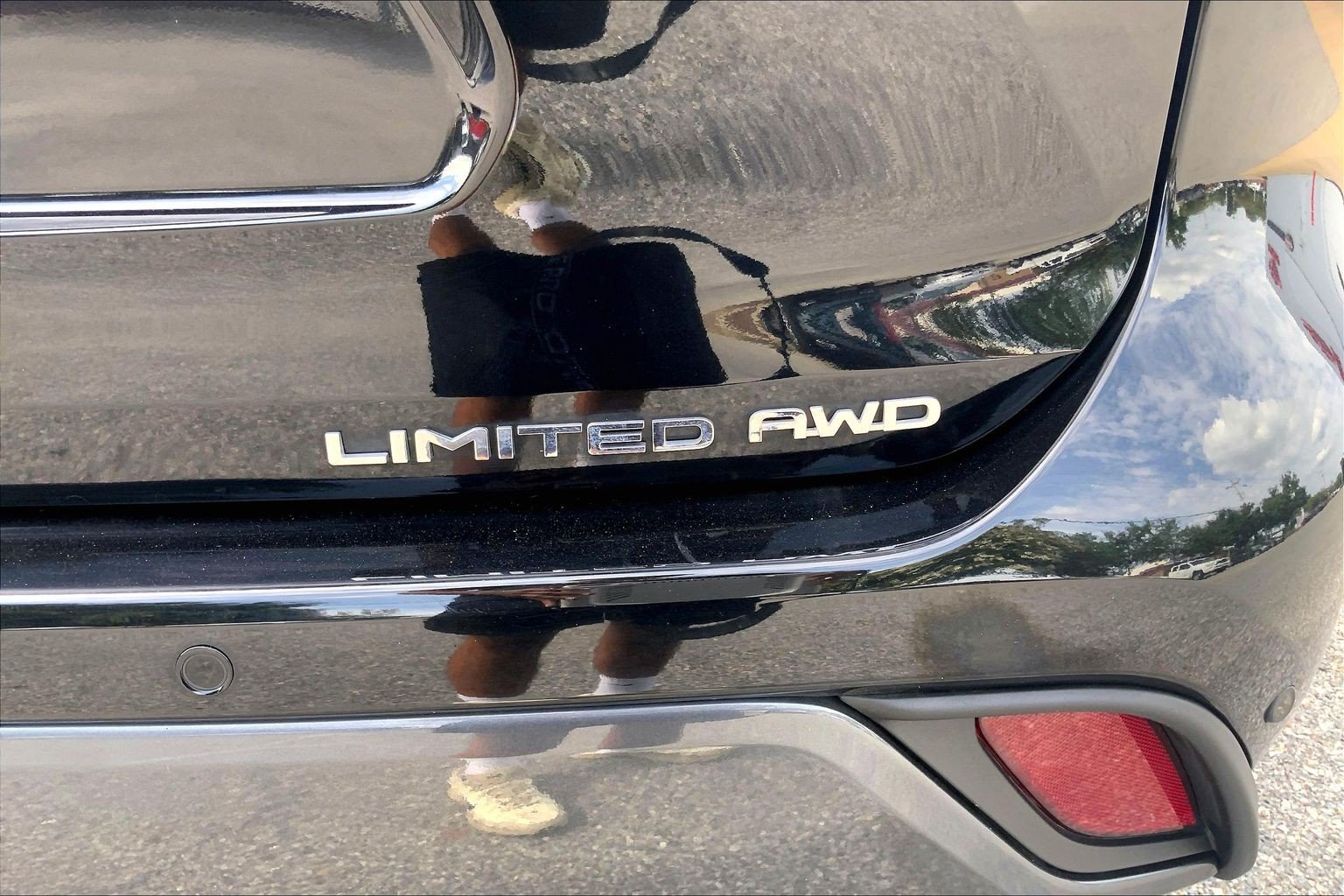 Used 2026 Toyota Highlander Limited AWD/4WD image 10