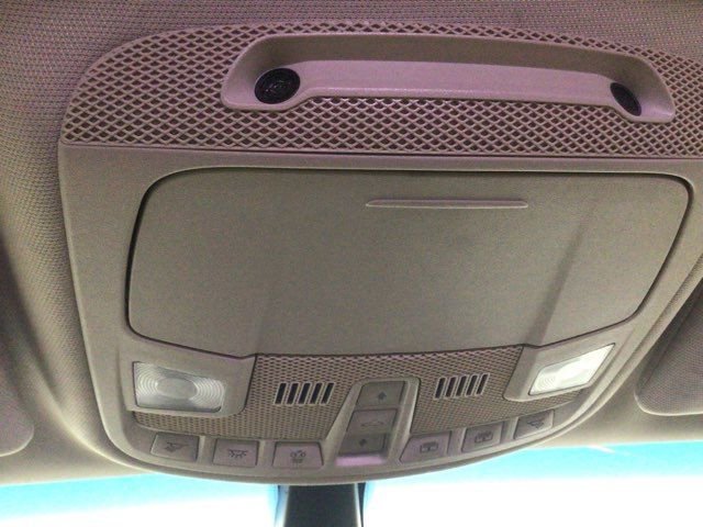 Used 2018 Lincoln Continental Select FWD image 20
