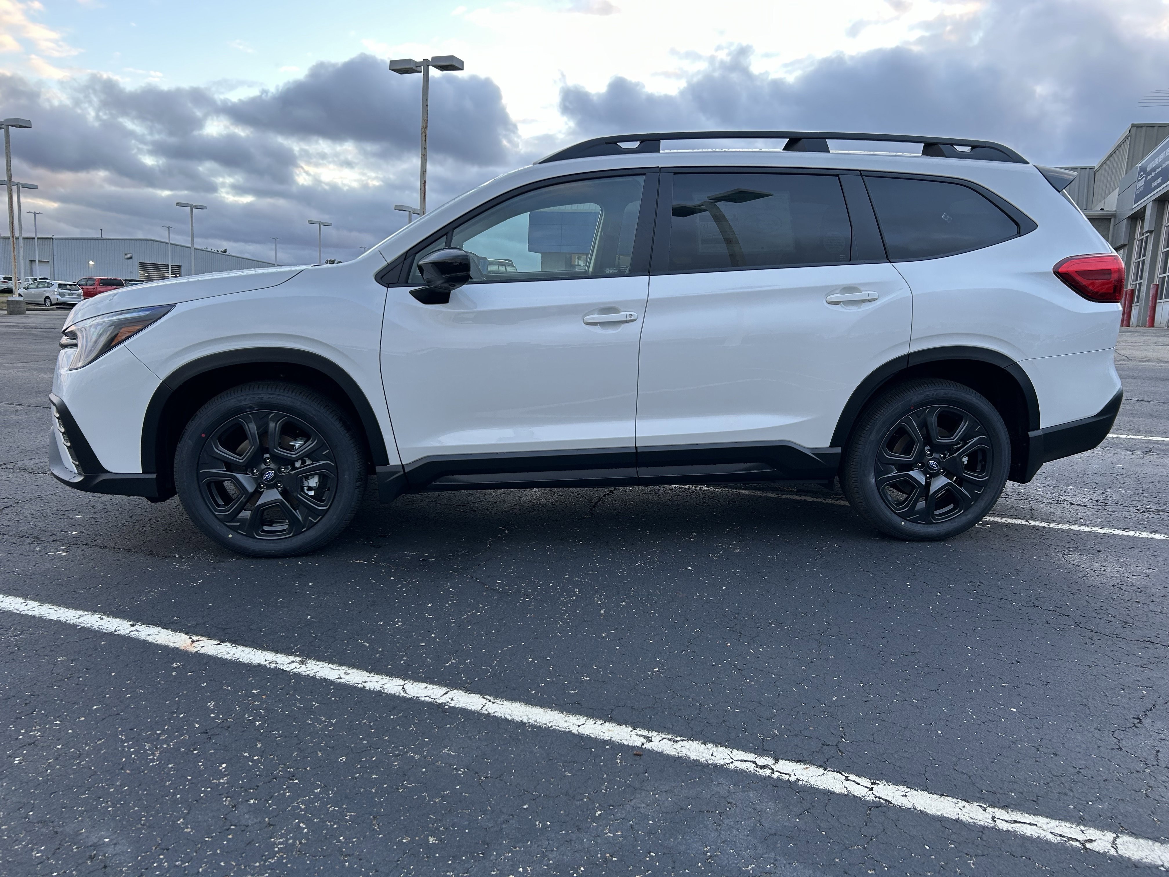 New 2026 Subaru Ascent Bronze Edition w/ Onyx Package image 4