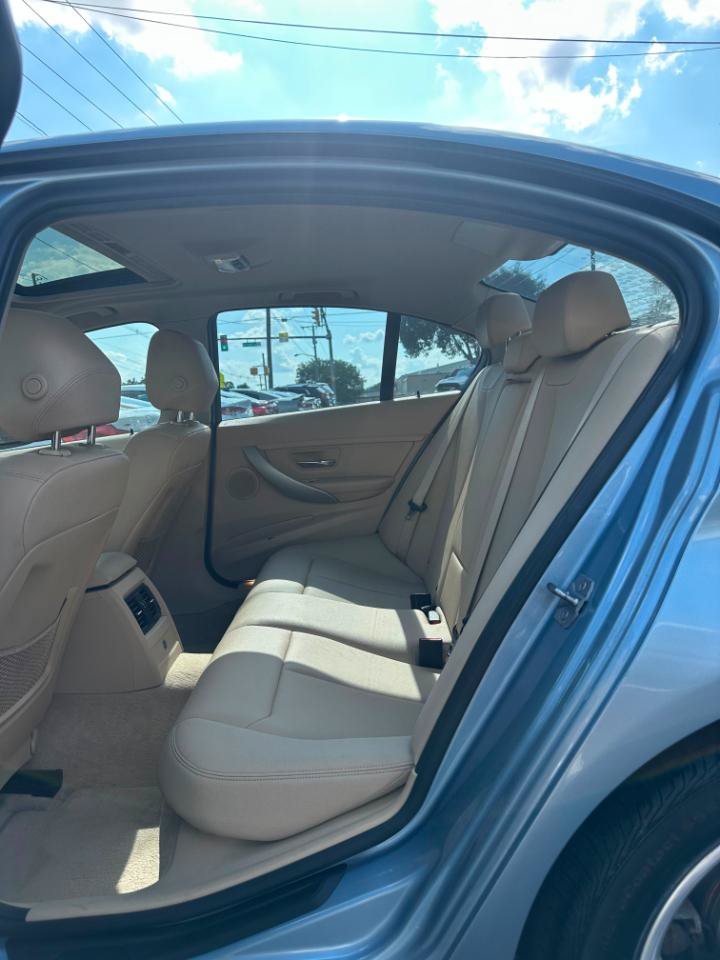 Used 2015 BMW 320i xDrive Sedan AWD/4WD image 16
