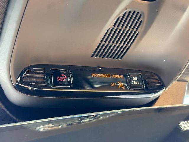 Used 2018 Volvo XC90 T6 Momentum w/ Convenience Package image 25