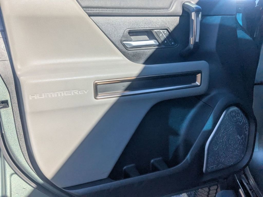 Used 2024 GMC Hummer EV 3X image 13