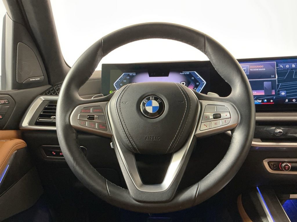 Certified 2024 BMW X7 xDrive40i image 15