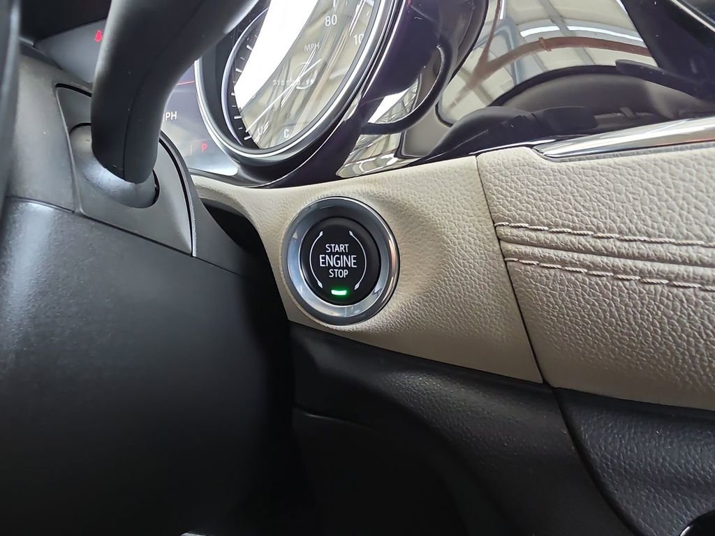 Used 2023 Buick Encore GX Select w/ Safety Package II image 17