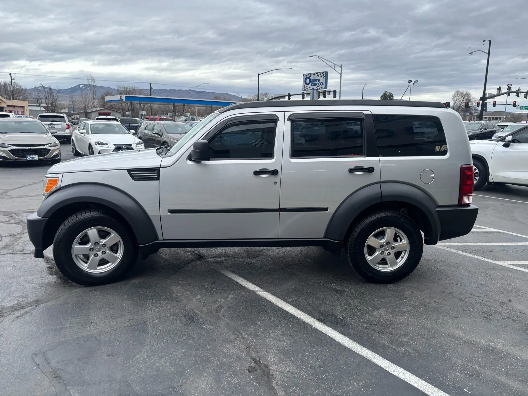 Used 2007 Dodge Nitro SXT image 7