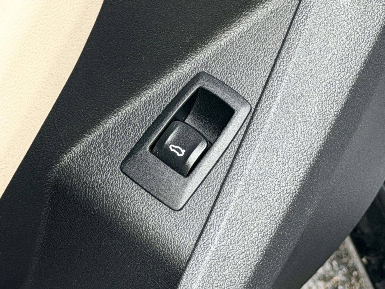 Used 2020 BMW 228i xDrive Gran Coupe w/ Convenience Package AWD/4WD image 18