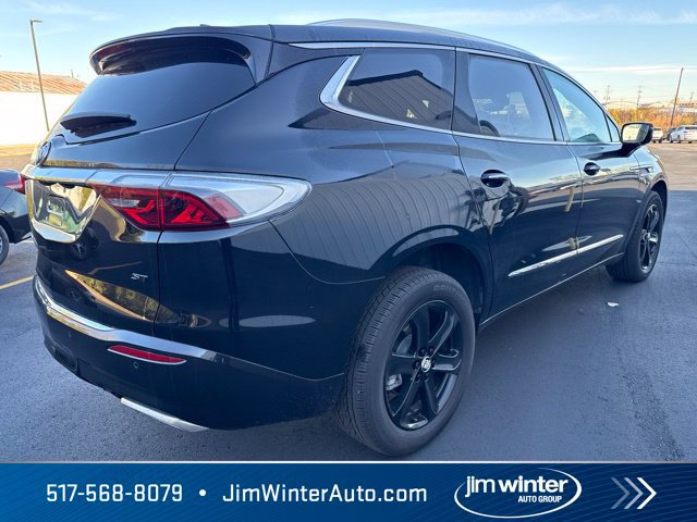 Used 2024 Buick Enclave Essence w/ Sport Touring Edition AWD/4WD image 6