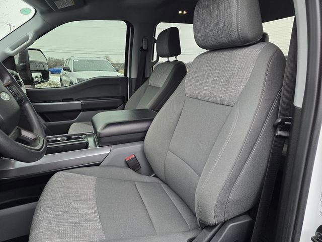 Used 2023 Ford F150 XLT w/ Trailer Tow Package image 9