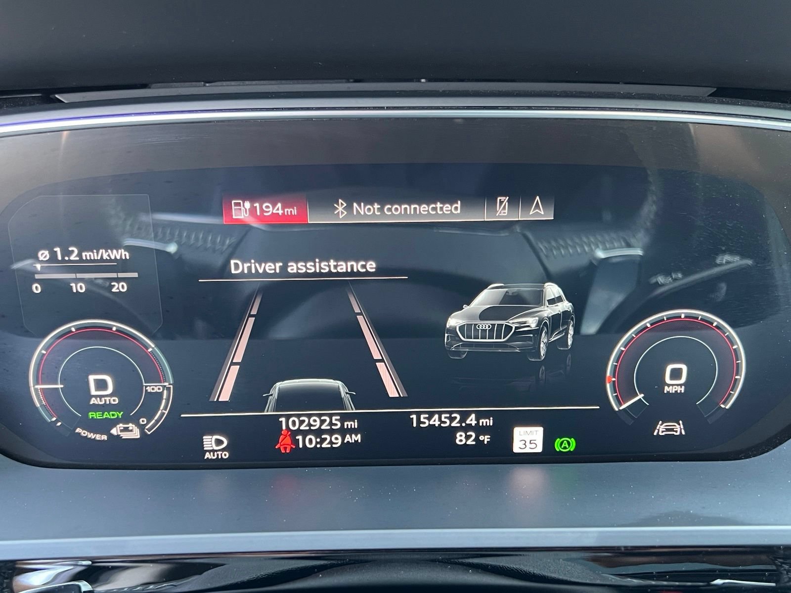 Used 2019 Audi e-tron Prestige w/ Prestige Package AWD/4WD image 24