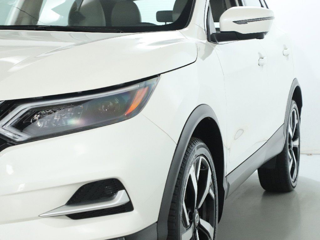 Certified 2022 Nissan Rogue Sport SL w/ Premium Package image 7