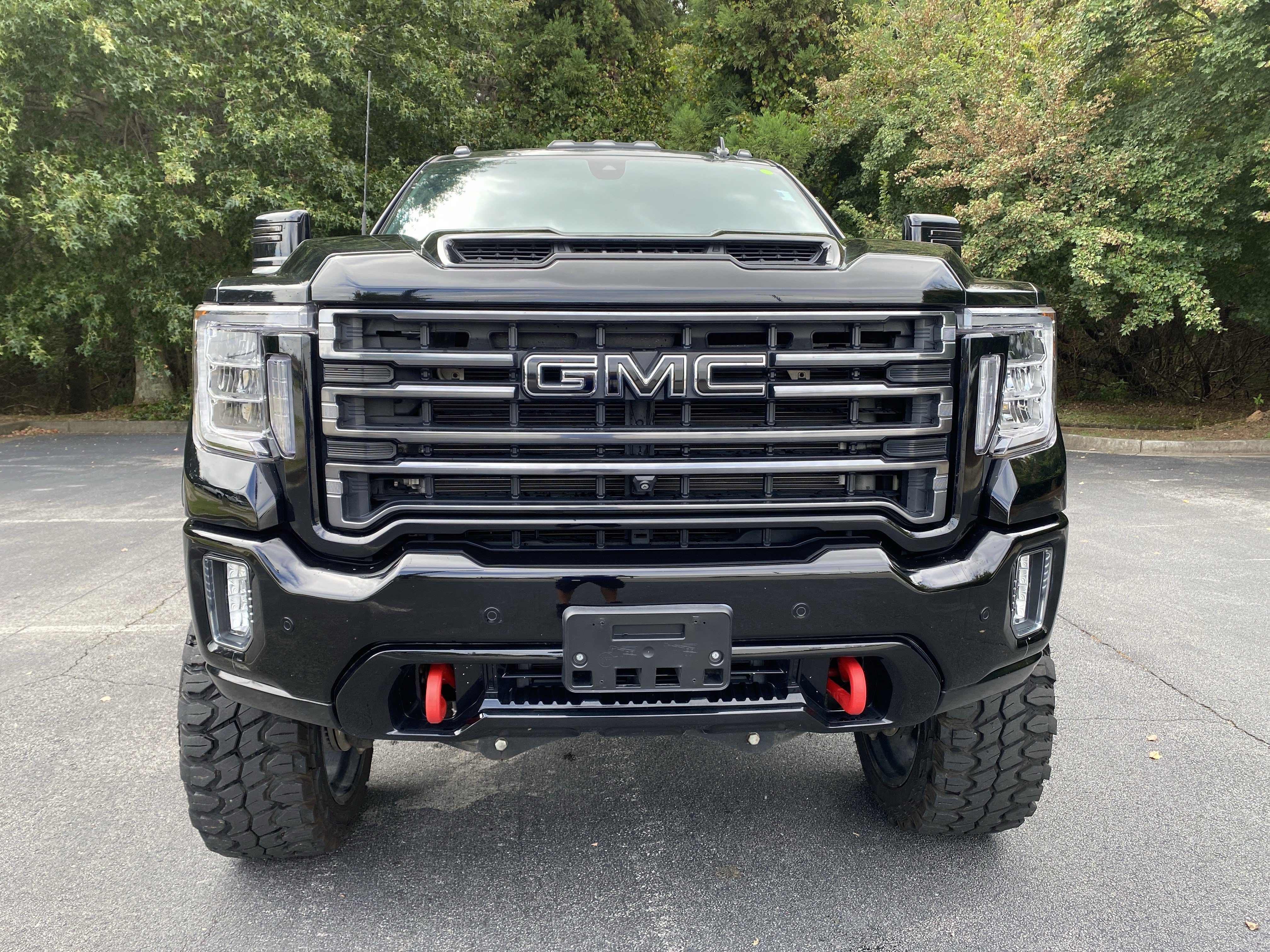 Used 2021 GMC Sierra 2500 AT4 w/ AT4 Premium Plus Package AWD/4WD image 3