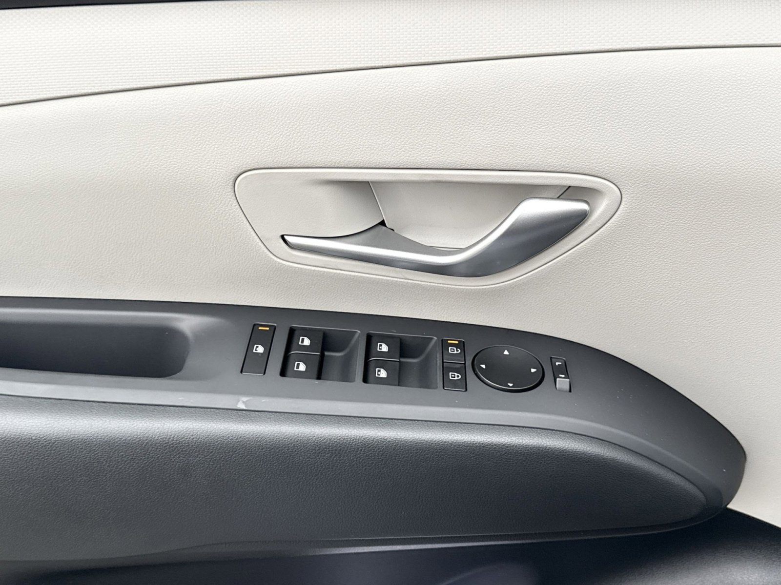 New 2026 Hyundai Tucson SEL image 15