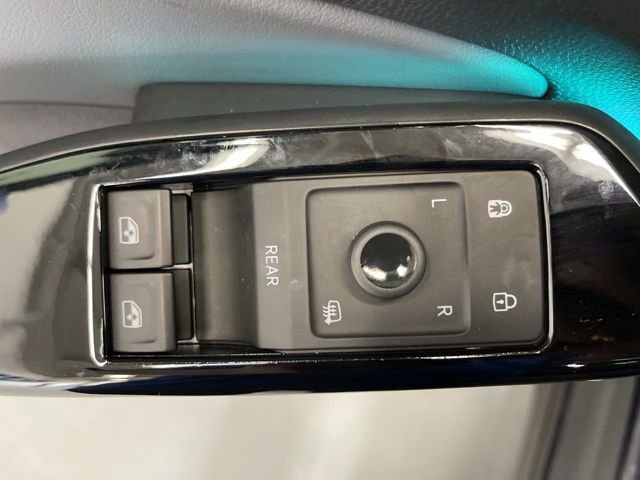 Used 2023 Volkswagen ID.4 Pro S RWD image 27