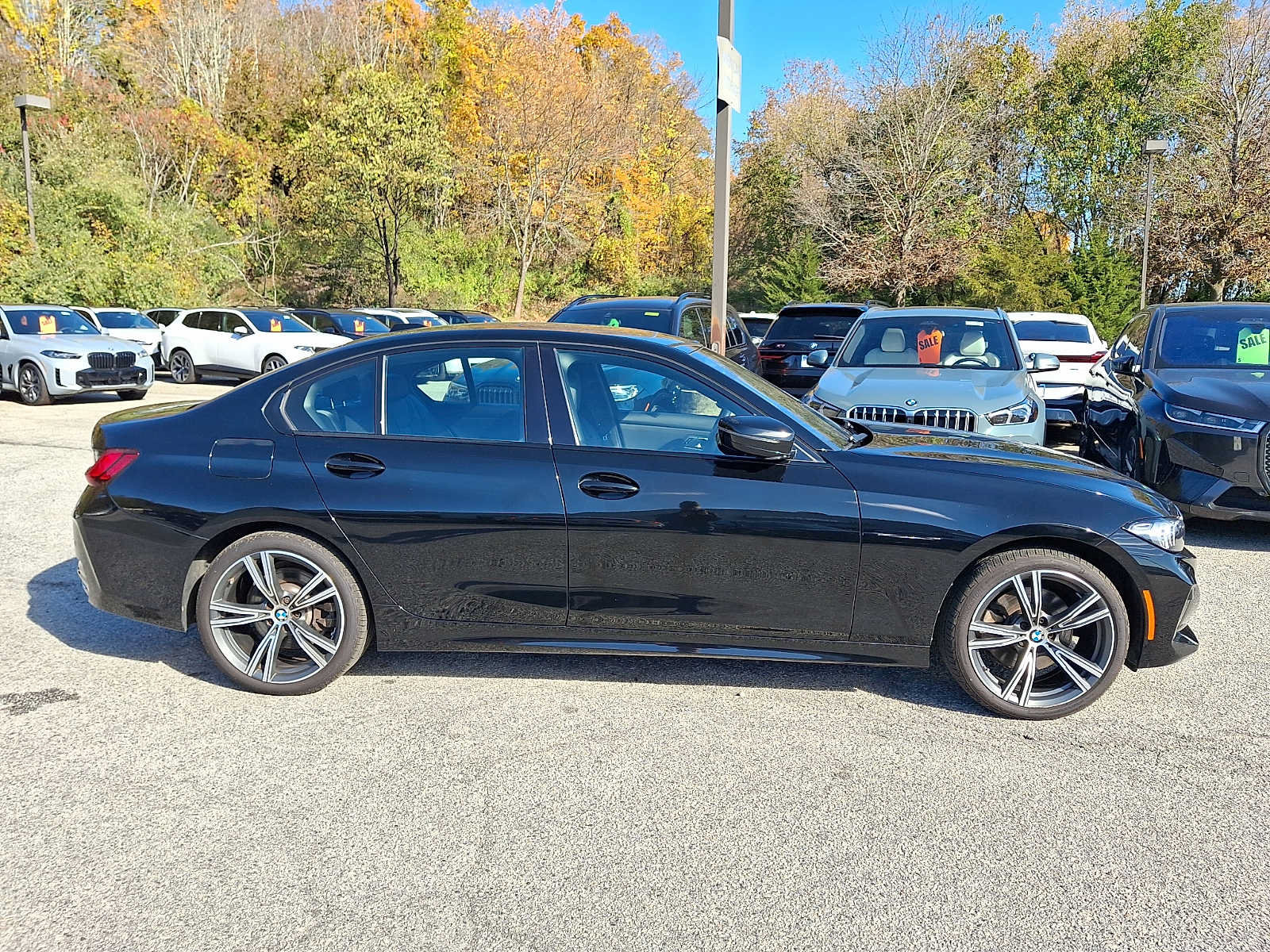 Used 2023 BMW 330i xDrive Sedan w/ Driving Assistance Package AWD/4WD image 7