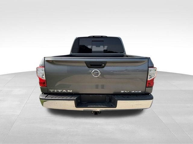 Used 2017 Nissan Titan S AWD/4WD image 6