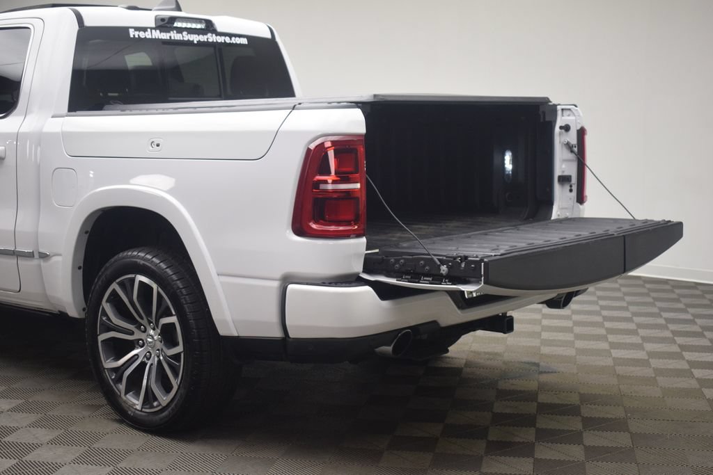 Used 2025 RAM 1500 Tungsten w/ Trailer Tow Group AWD/4WD image 35