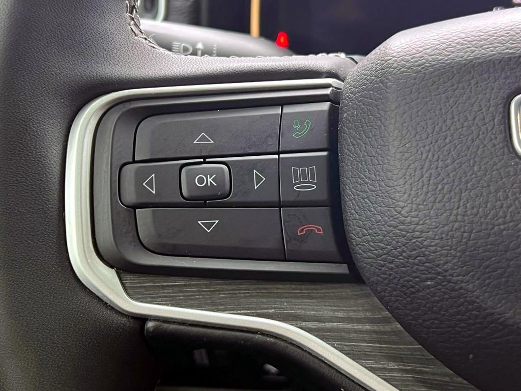 Used 2023 Jeep Wagoneer Series III w/ Convenience Group I image 22