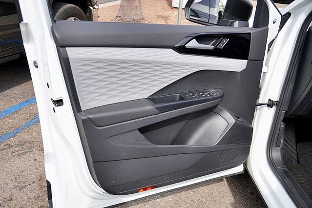 Used 2022 Volkswagen Taos S image 22