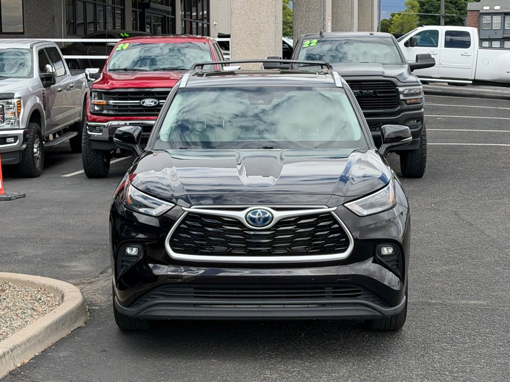 Used 2022 Toyota Highlander XLE FWD image 41