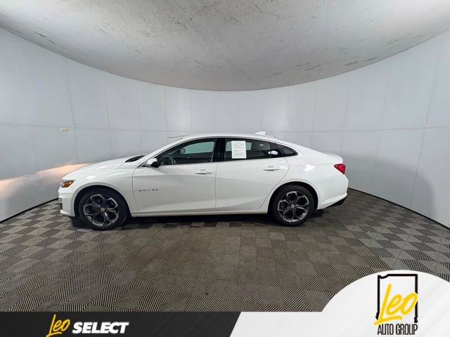 Used 2023 Chevrolet Malibu LT FWD image 2
