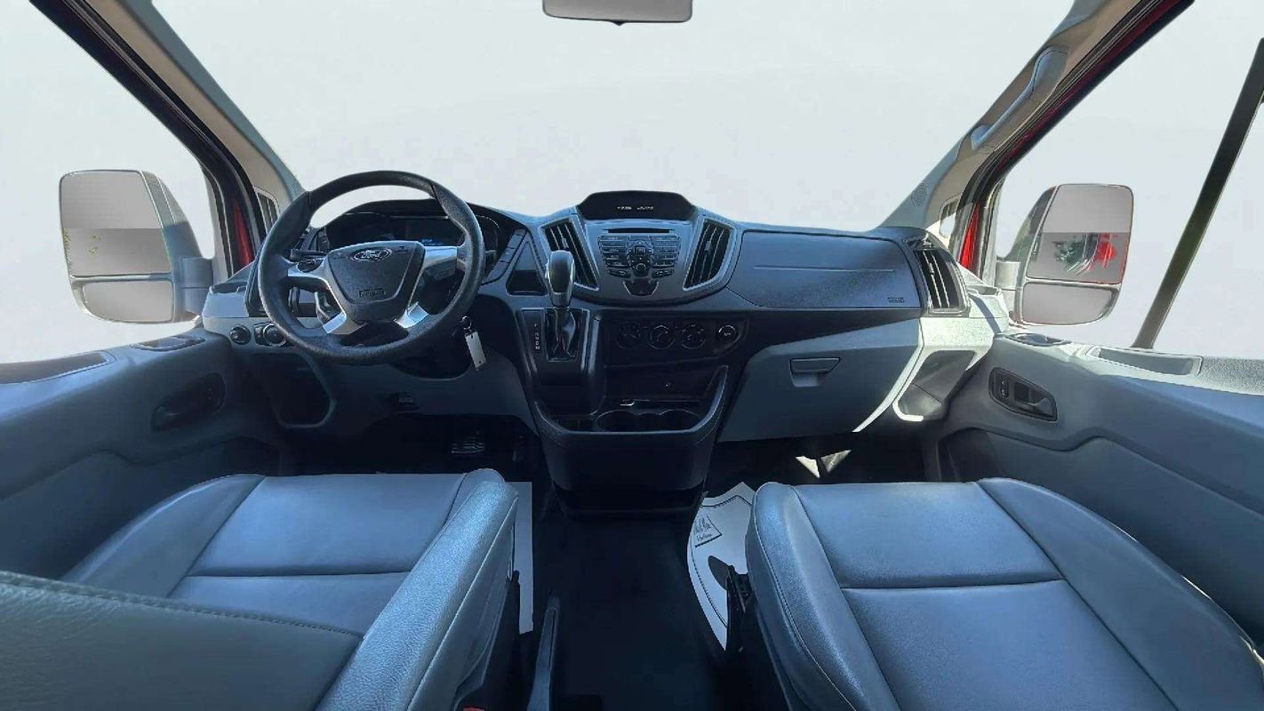 Used 2016 Ford Transit 150 XL image 9