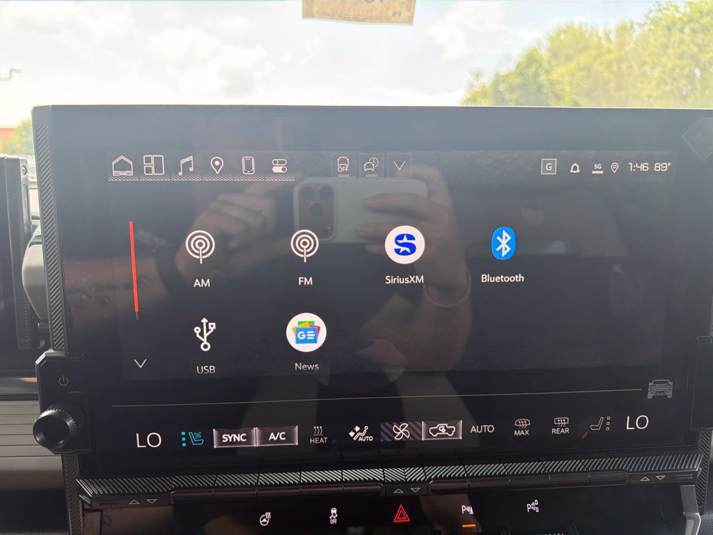 New 2026 GMC Hummer EV 4x4 Crew Cab image 33