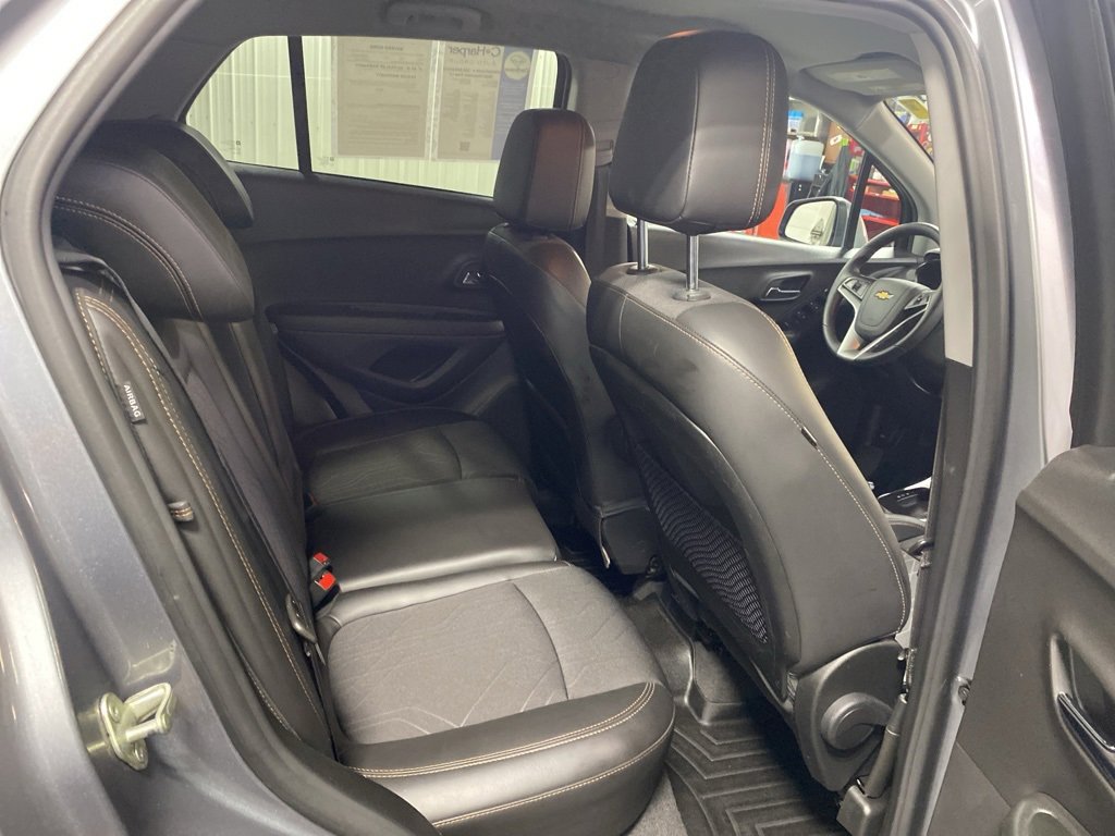 Certified 2020 Chevrolet Trax LT w/ LT Convenience Package image 13