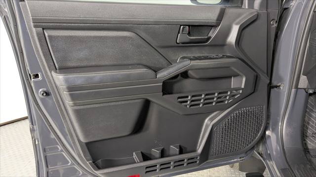 Used 2024 Toyota Tacoma SR RWD image 12