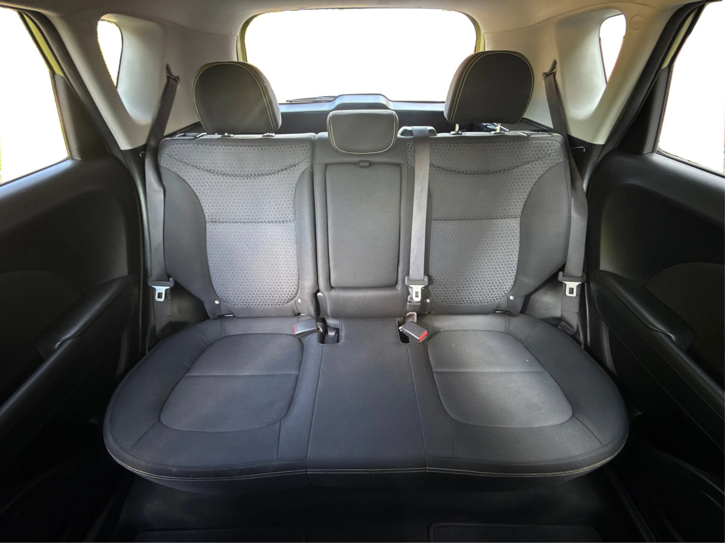Used 2014 Kia Soul + FWD image 25
