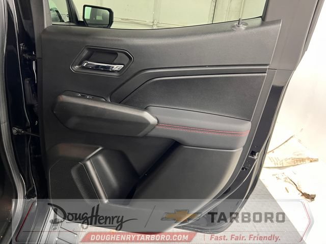 Used 2024 Chevrolet Colorado Z71 w/ Z71 Convenience Package 2 AWD/4WD image 35