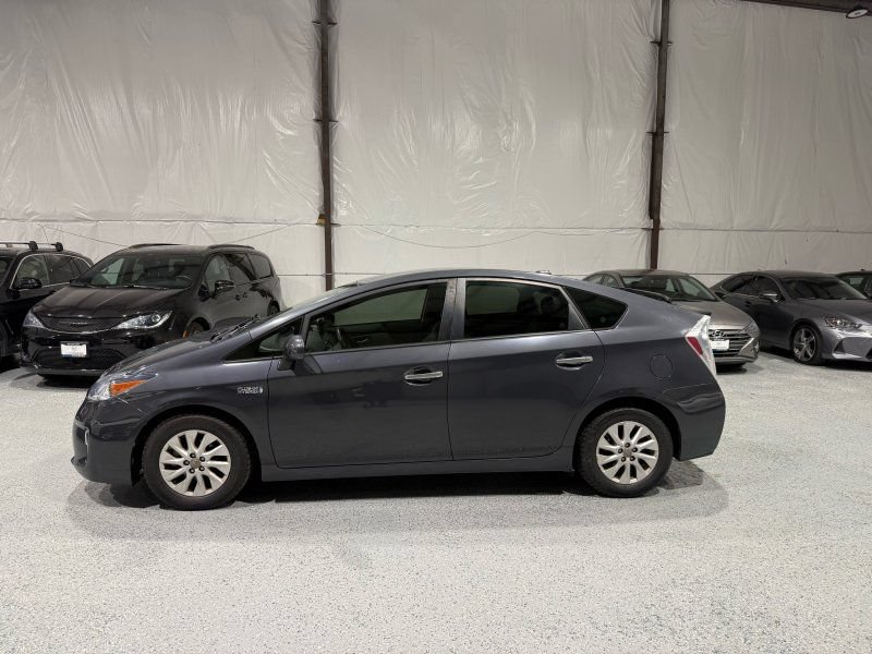 Used 2014 Toyota Prius Prime Plug-In Hybrid FWD image 7