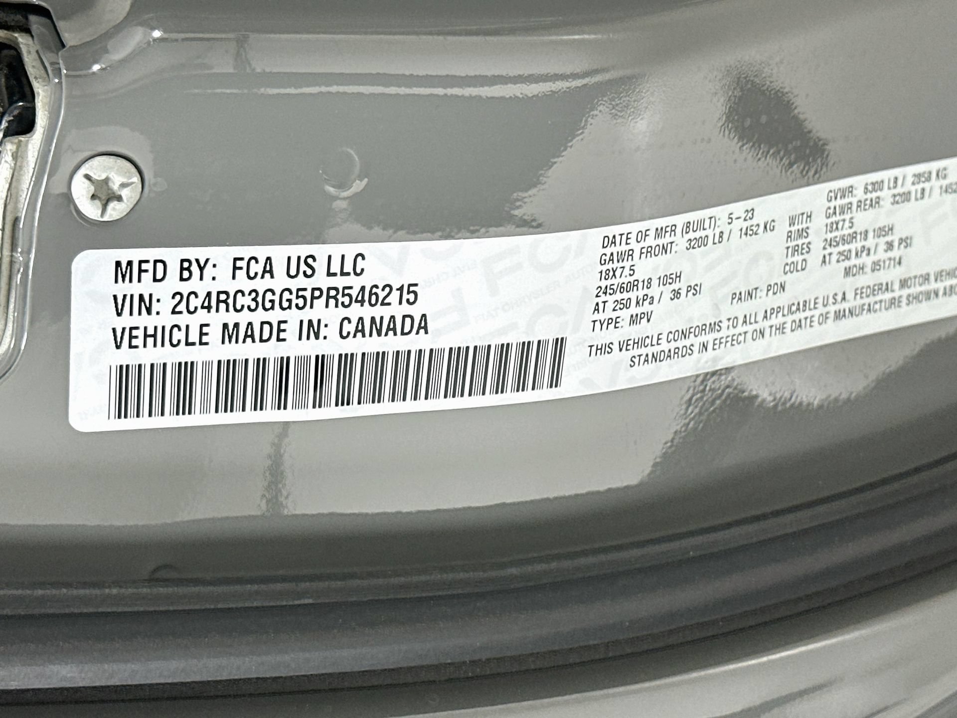 Used 2023 Chrysler Pacifica Limited w/ Uconnect Theater Family Group AWD/4WD image 33