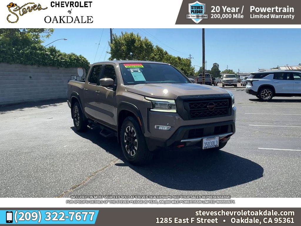 Used 2022 Nissan Frontier Pro-X RWD image 3