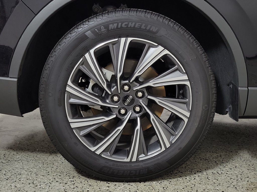 New 2026 Lincoln Aviator 2WD image 4