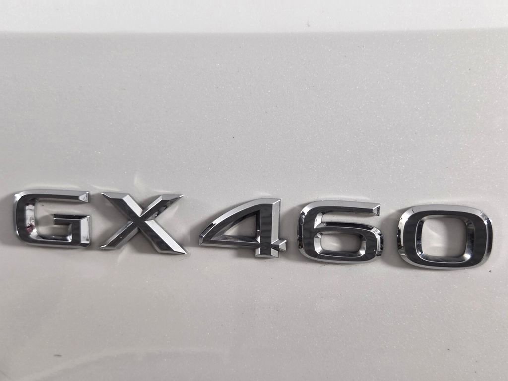 Used 2023 Lexus GX 460 Premium w/ Premium Package AWD/4WD image 32