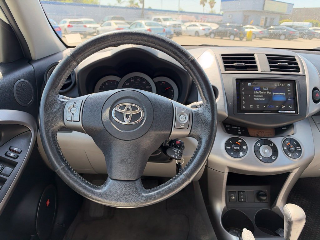 Used 2007 Toyota RAV4 Limited FWD image 16