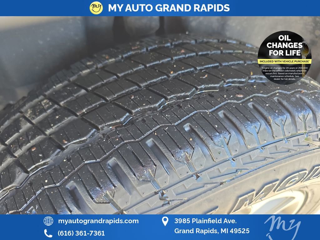 Used 2020 Jeep Cherokee Trailhawk w/ Cold Weather Group AWD/4WD image 33