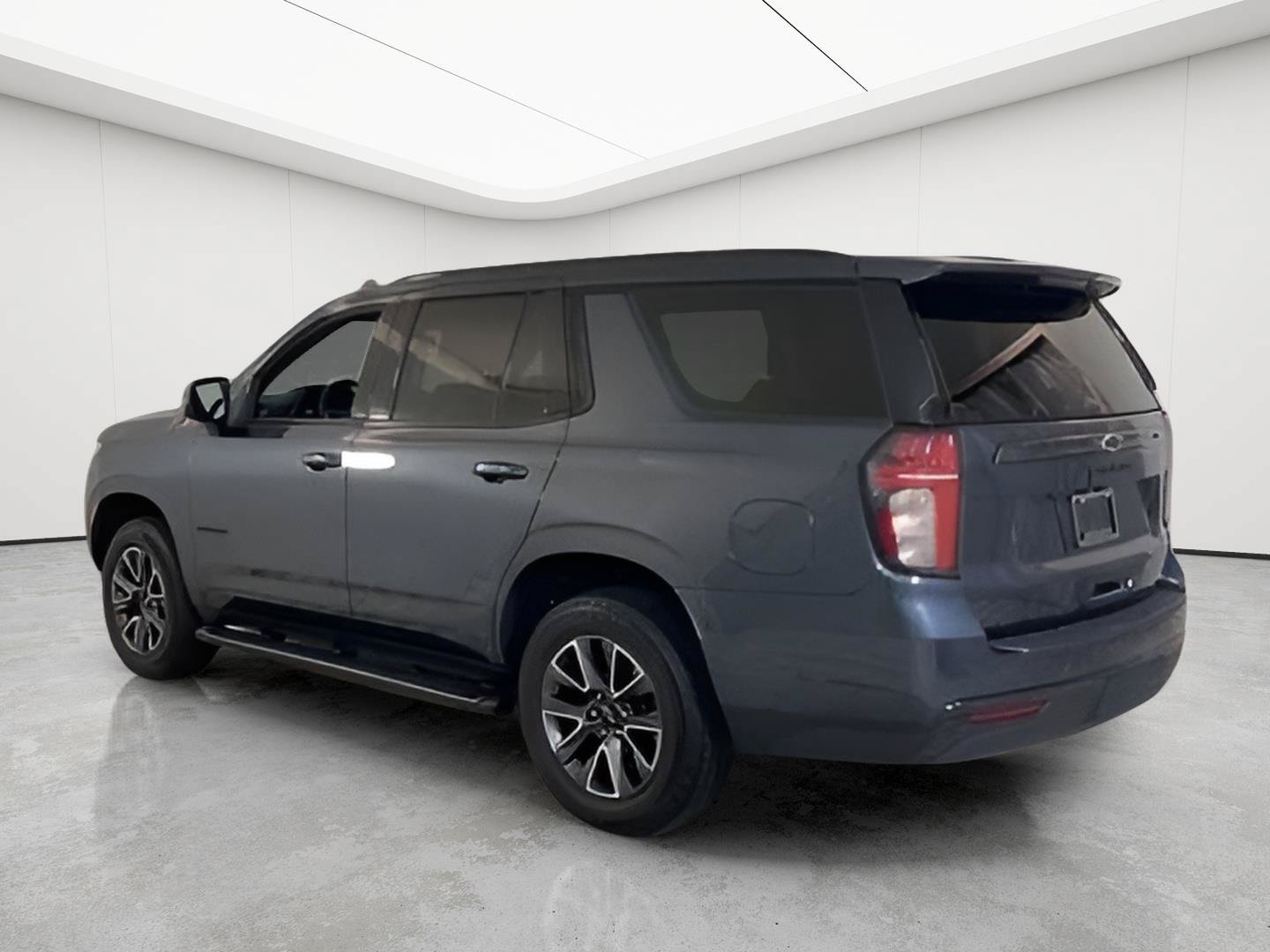 Used 2021 Chevrolet Tahoe Z71 w/ Z71 Signature Package AWD/4WD image 6