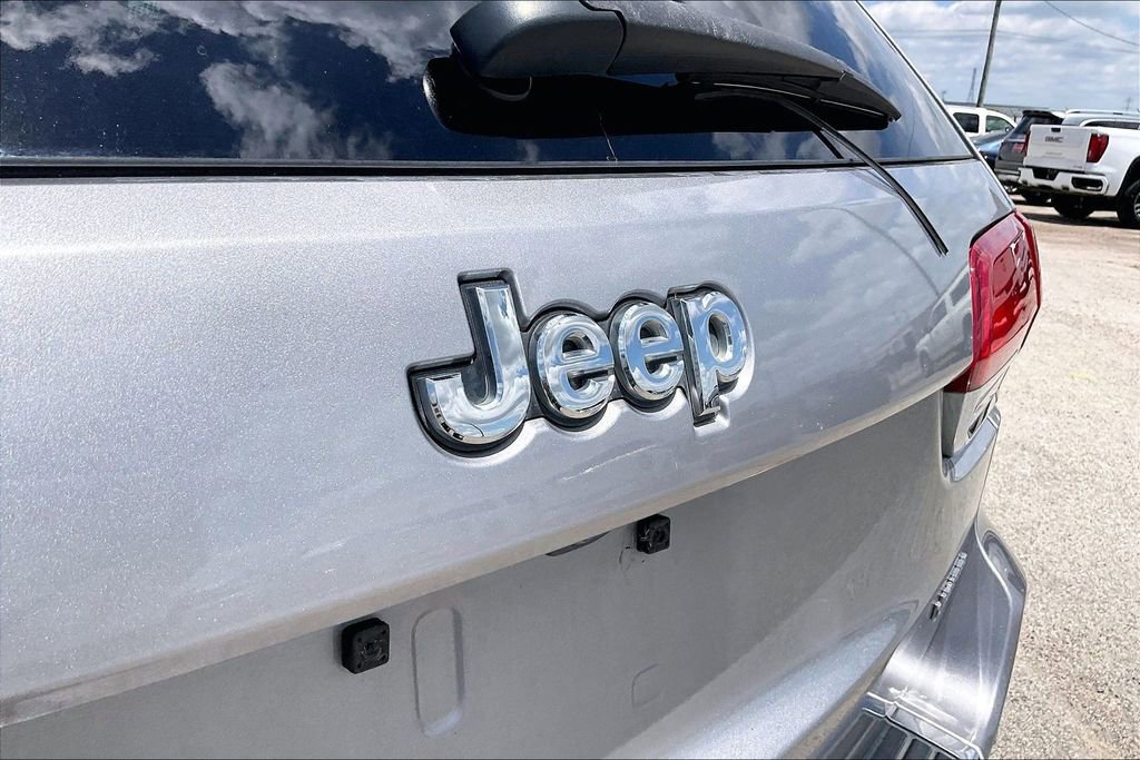 Used 2018 Jeep Grand Cherokee Limited RWD image 27