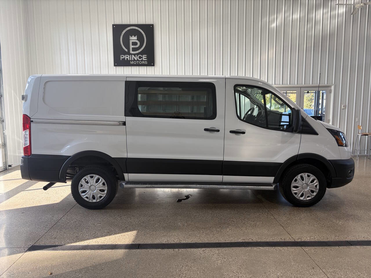 Used 2024 Ford Transit 250 Low Roof w/ Exterior Upgrade Package image 6