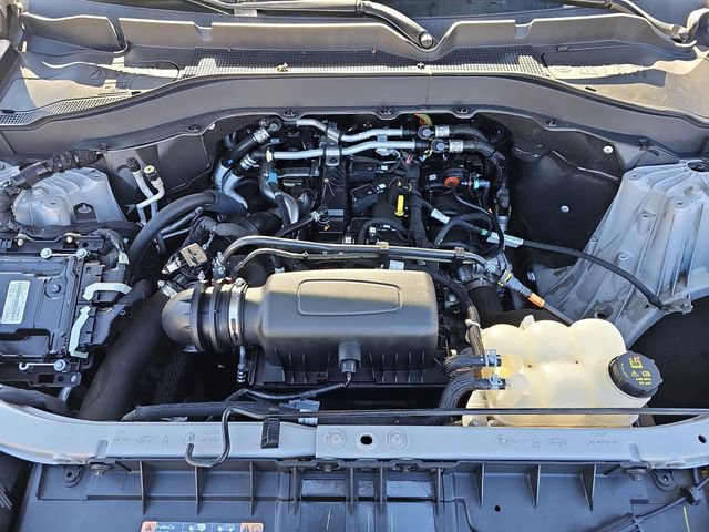 Used 2022 Ford Explorer XLT image 34