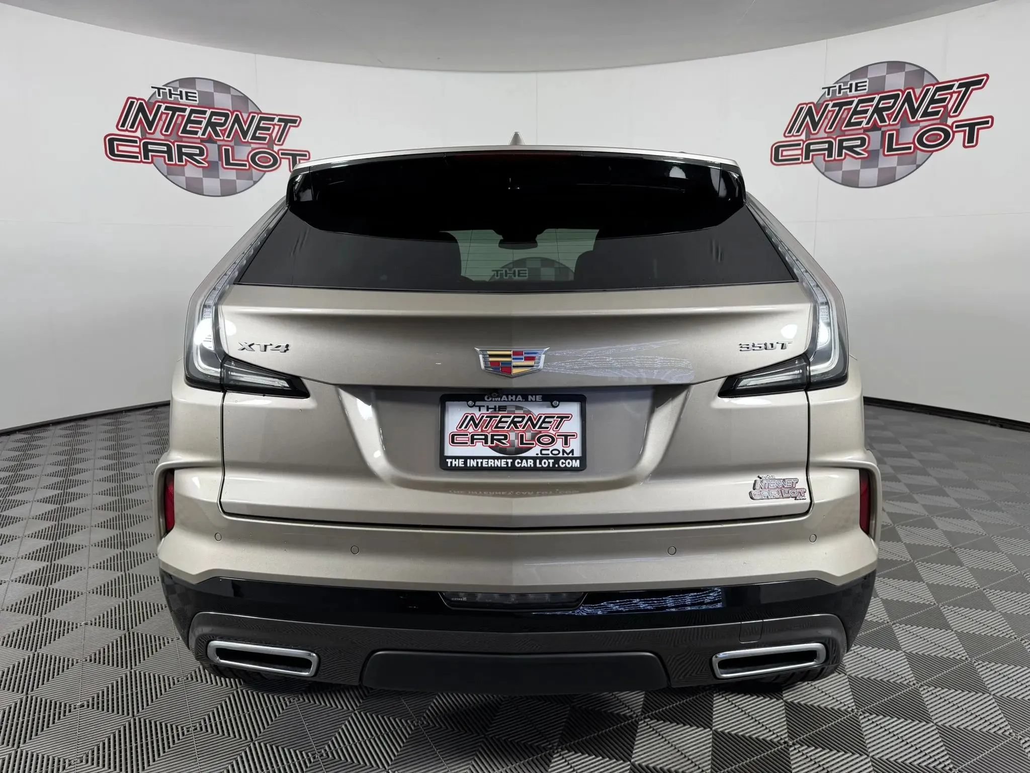 Used 2025 Cadillac XT4 Sport FWD image 6