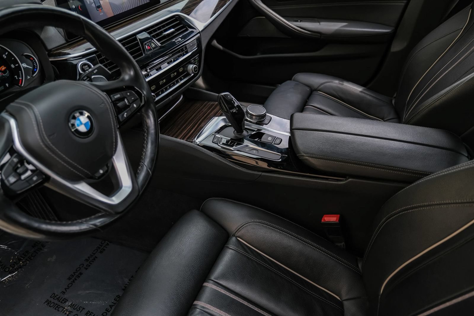 Used 2019 BMW 540i xDrive AWD/4WD image 21
