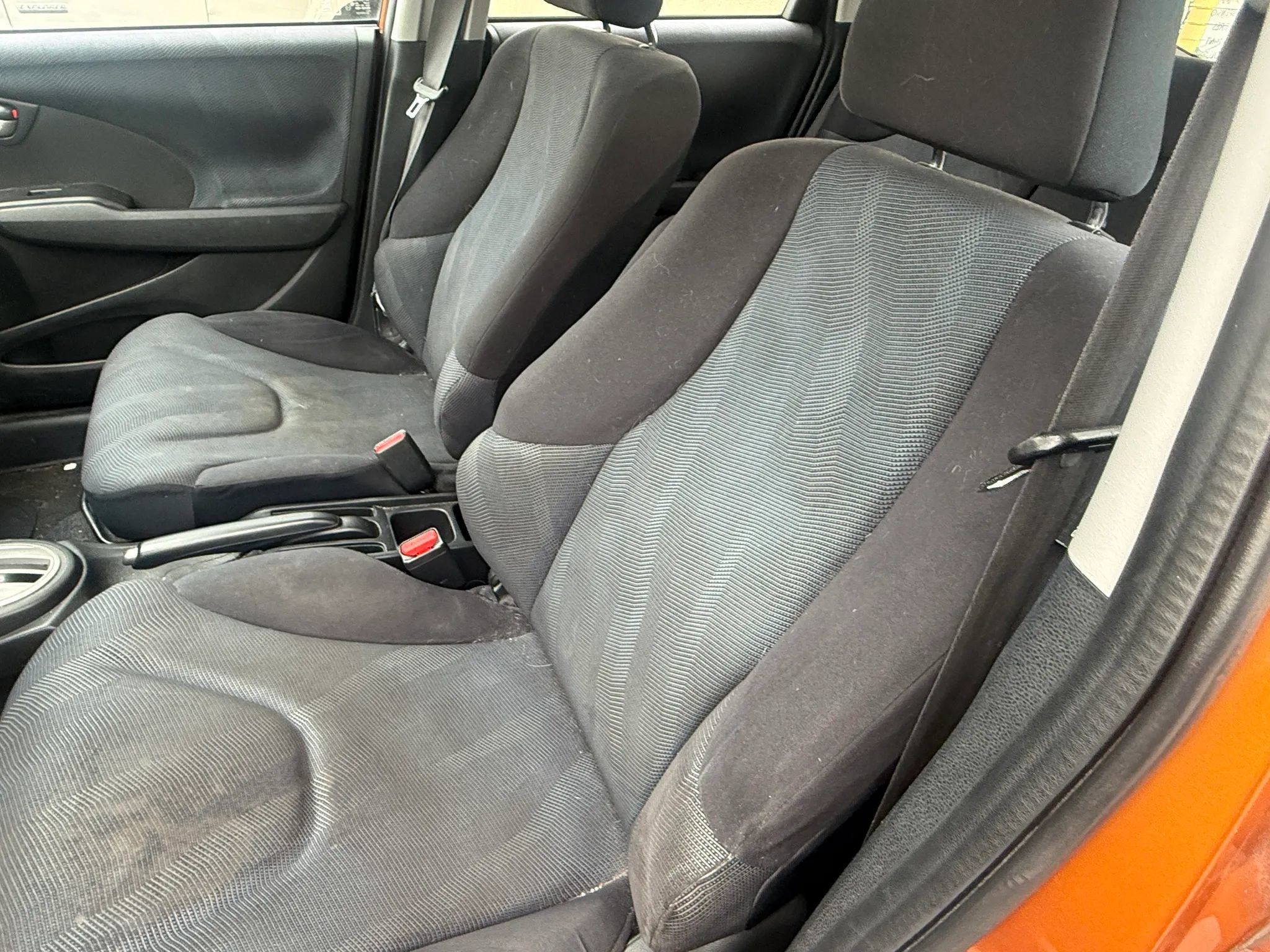 Used 2010 Honda Fit Sport image 3